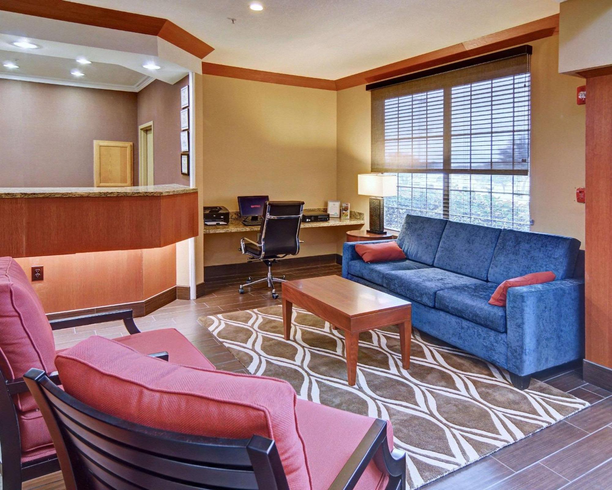 Comfort Suites Roanoke - Fort Worth North Exterior foto